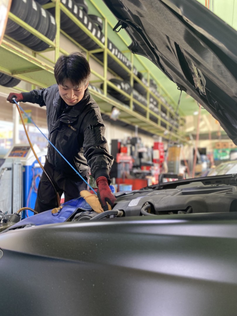 大好きな車と、やりがいのある日々を送りませんか？